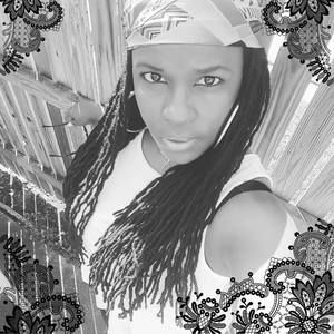 Meet your Posher, Cherita